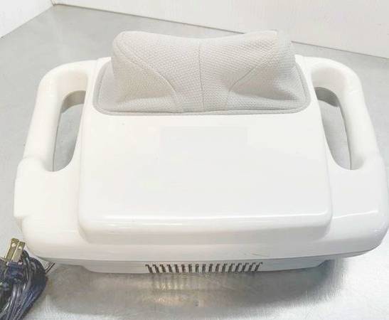 Shiatsu, Portable Massager, Kneading Forward and Backward 1