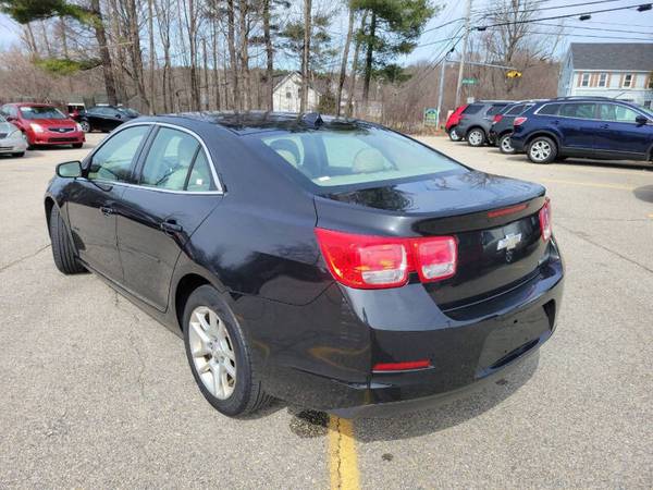 2013 CHEVROLET MALIBU SEDÁN-AUTOMÁTICO-EN BUEN ESTADO-110K MILLAS-PRECIOS BAJO - $5.995 (45 MINUTOS DE BOSTON)63470620726017124