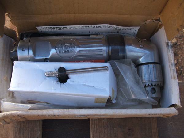 Blue Point 3/8" angle drill, air- model AT810- NIB 1