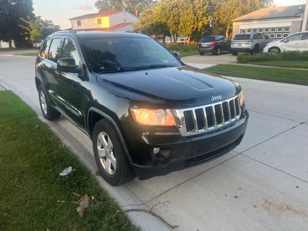 2011 Jeep grand Cherokee Laredo - $4,995 (Sterling Heights)63470239293315122