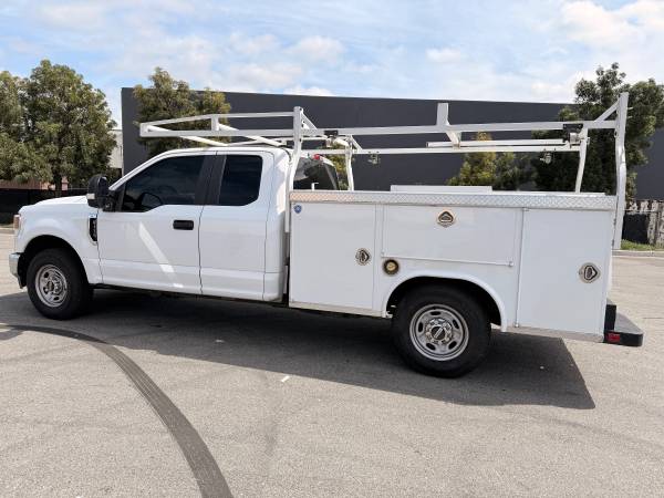 2020 Ford F-350 Super Duty XL 4dr SuperCab 8 ft. LB SRW █ 1Owner Super - $29,999 (Clean Car Fax No Accident)63499297414787124