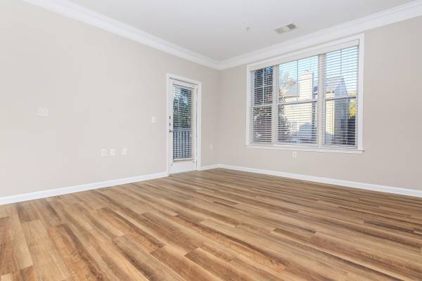 $2,329 / 2br - 1462ft2 - Parques Públicos Cercanos, ¡Ubicado en Laurel!, 2/hab 2/ba (14720 4th St, Laurel, MD)63694464935427121