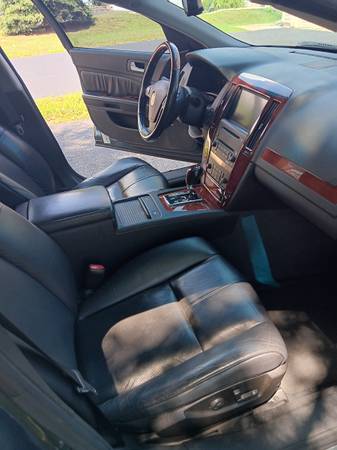 Cadillac STS 2006 BEAUTIFUL!! - $3,400 (Vernon Hills, IL)63618690068609121