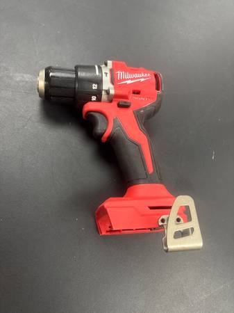 Milwaukee Brushless Hammer Drill 1