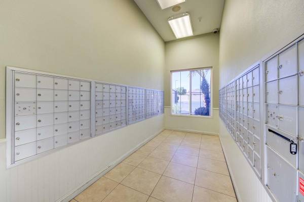 $1,221 / 2br - 1065ft2 - Lavaplatos, Acceso controlado/Cerrado, Microondas (3050 N Jones Blvd, Las Vegas, NV)63907028334466124