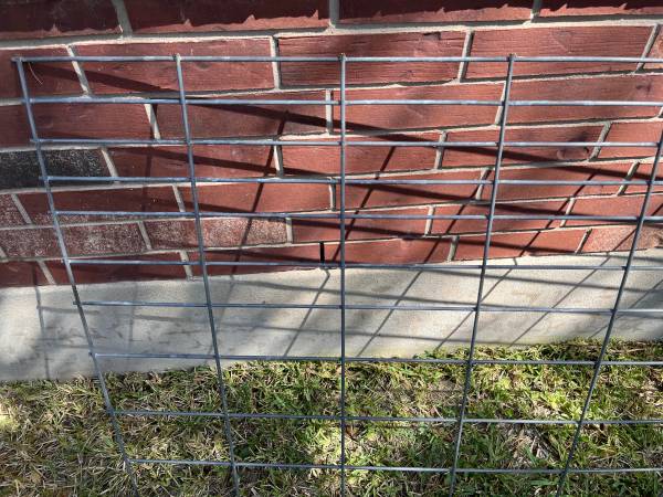 Galvanized 16 ft x 3ft Cattle Panel Fence 1