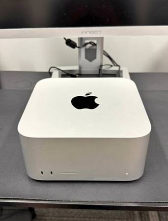 Apple Mac Studio M4 Max (256GB RAM, 1TB SSD) - Like New in Box 1