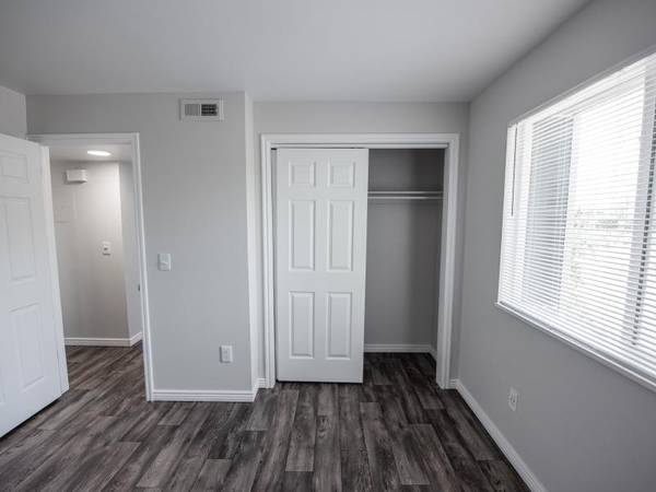 $1,050 / 1br - 600ft2 - Hidden Gem, 1 BR/1 BA with Spectacular Mountain Views (Holladay)63671024760833123