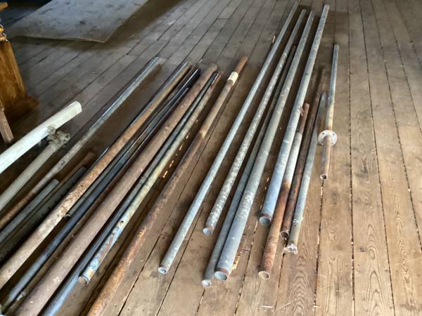 PIPES…VARIOUS LENGTHS AND DIAMETERS..GOOD DOCK POLES 1