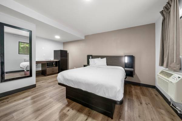 Weekly Rentals Currently Available ** 1