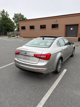 2015 Kia Cadenza Premium 93K - $7,950 (Malden)63618113356931124