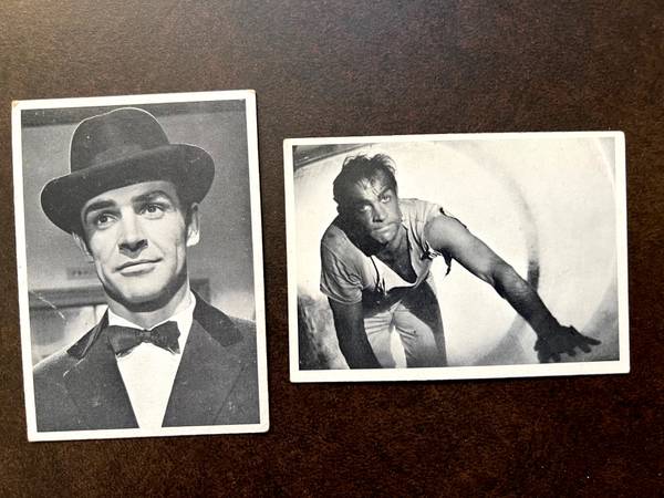 Original James Bond 007 Trading Cards #1, #15 1