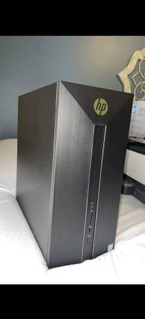 HP Pavilion 580-GAMING PC/ Core i5-7400-3,0GZ/ 8GB RAM/ 1TB SSHD/ GFOR 1