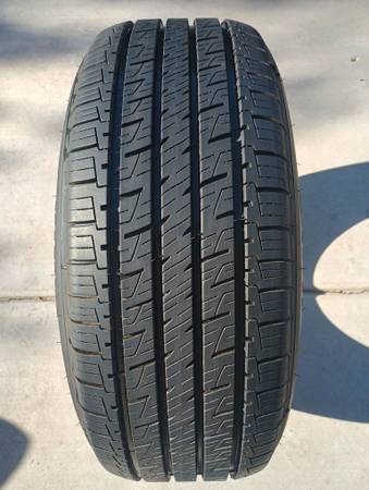 Size 255/50/20 Goodyear MaxLife tire 1