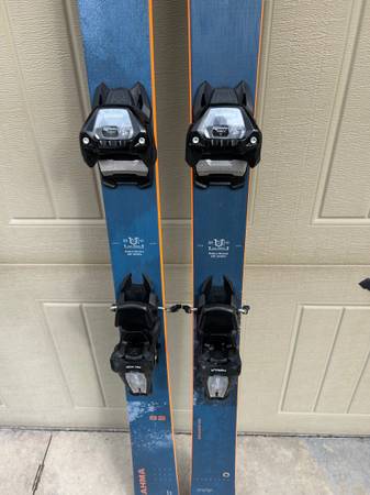 スキー BLIZZARD BRAHMA 82 180cm MARKER GRIFFON 2021 Blizzard Brahma 82 180cm Skis - Powder7