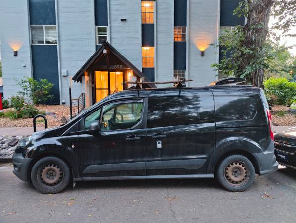 Furgoneta camper Ford Transit Connect 2016 - $11,500 (Denver - Cap Hill)63612122008323120