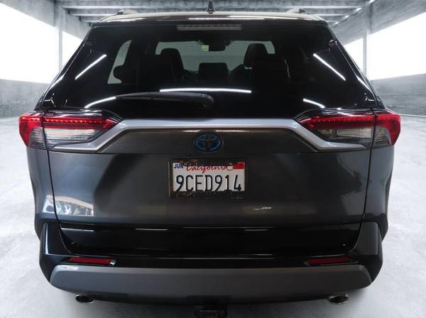 2020 Toyota RAV4 Híbrido XSE - ¡CRÉDITO BUENO/MALO/INEXISTENTE ACEPTADO! - $28,999 (+ Escondido Auto Super Center)63440465705857124