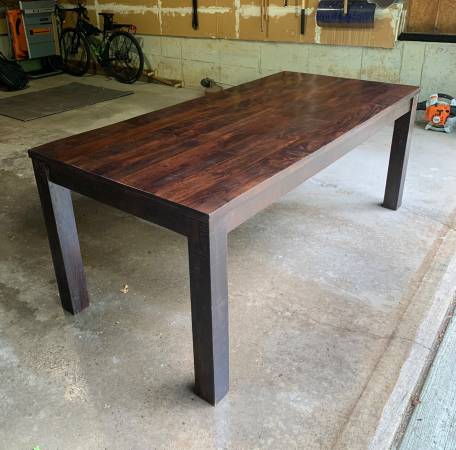Williams Sonoma Solid Elm Dining Table 1