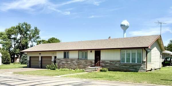 $189,000 / 3br - 2800ft2 - 3 habitaciones 2 baños Casa tipo rancho en esquina (Strasburg)63612017127939121