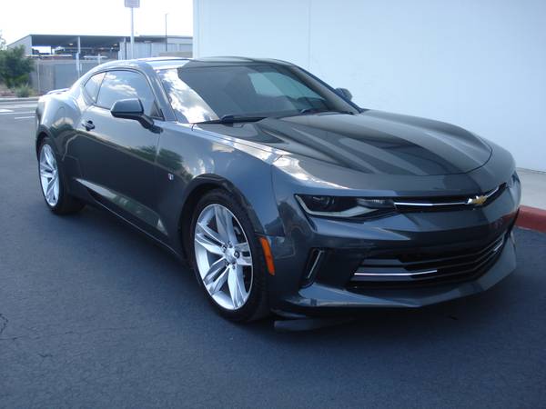 Camaro Chevrolet 2018, pocos kilómetros, 20k, financiamiento disponible - $21,50063612925112321122
