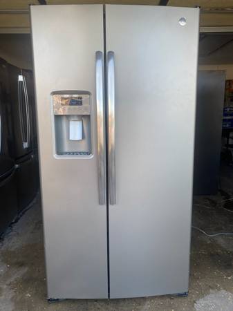Refrigerator 1