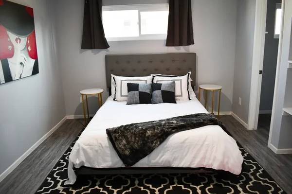 Online Payments, 2B/1B, Situated in Las Vegas! 1