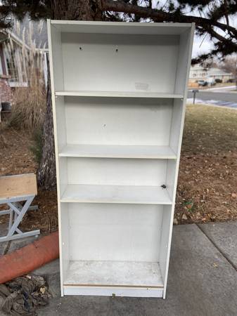 *** White Bookshelf *** 1
