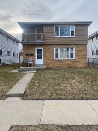 Clean 3 bedroom 1