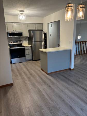 $329,900 / 3br - 1647ft2 - Adosado tu próximo hogar soñado (Eagan)63868816301313120