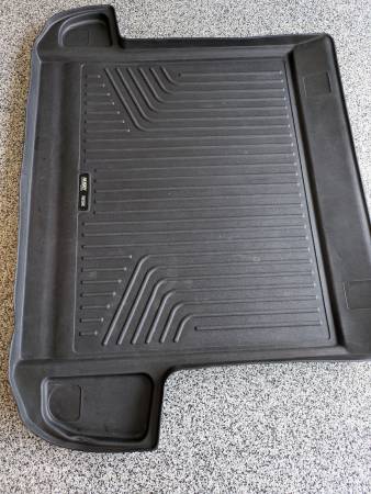 Toyota 4Runner cargo liner 1