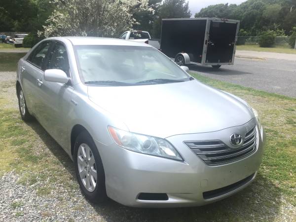 2007 Toyota Camry Hybird Sedan - $5,495 (Buzzards bay ma)63618139937537120