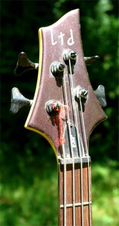 2001 LTD ESP Bass Electric Guitar w/bag - Purple Sparkle - $269 (athens)62863703895811122