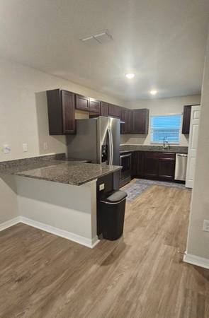 $1500.00 / 2br - 984ft2 - Duplex espacioso con acabados agradables, Marion Oaks63693484735233124