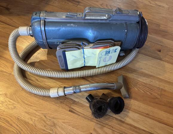 ELECTROLUX MODEL E VACUUM 1