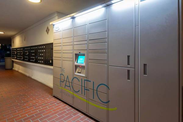 $2,695 / 1br - 844ft2 - Life's better here: Discover the charm of our 1 BR. (San Diego)64037045013251124