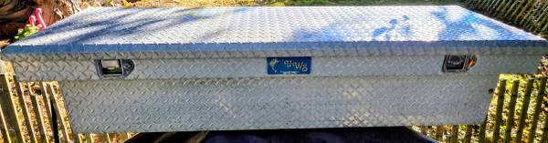 UWS Truck Tool Box 1