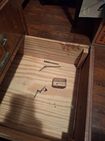 Executive desk 1