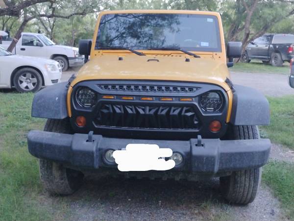 2012 Jeep Wrangler Sport 4x4 SUV 2D Manual EN VENTA - $13,000 (Creedmoor)63621898454019121