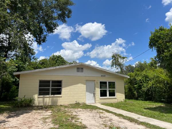 $1,595 / 3br - NICE 3BR/1BA Dade City Home w/Large Bedrooms; NO APPLICATION FEE!! (Dade City)63991228037379120