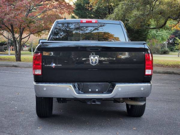 2017 RAM Ram Pickup 1500 Lone star 4x2 4dr Crew Cab 122k Pickup - $13,999 (www.yorkmotorco.com)63613513122307123