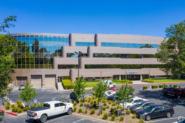 $1,214 Consigue tu nueva oficina con ventanas hoy en Crow Canyon! (danville / san ramon)63753914213761121