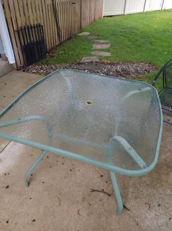 Patio table glass 1