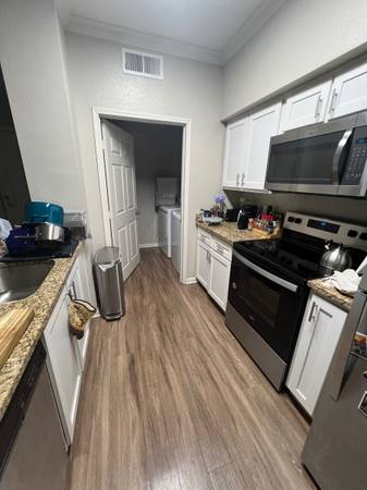 $1,425 Habitación principal con baño privado (rohnert pk / cotati)63687405799937121