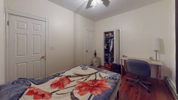 $850 / 4br - Habitación en Dorchester en apartamento de 4 habitaciones | Cerca de la estación JFK/UMass (Dorchester)63620480179203123