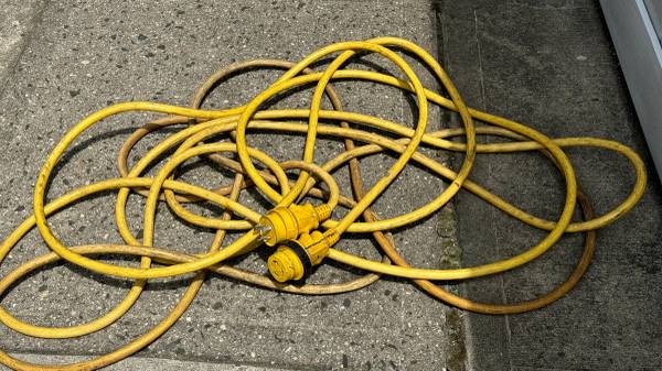 SHORE POWER CABLE 50 ft 1