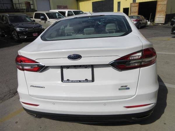 2019 Ford Fusion SE AWD 4 puertas sedán LLAME O ENVÍE UN MENSAJE HOY - $17,995 (+ House of Kars)63439999281153122