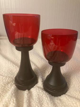 Pretty decos or candle holders 1