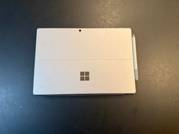 Microsoft Surface Pro 6 with Type Cover and Pen 1