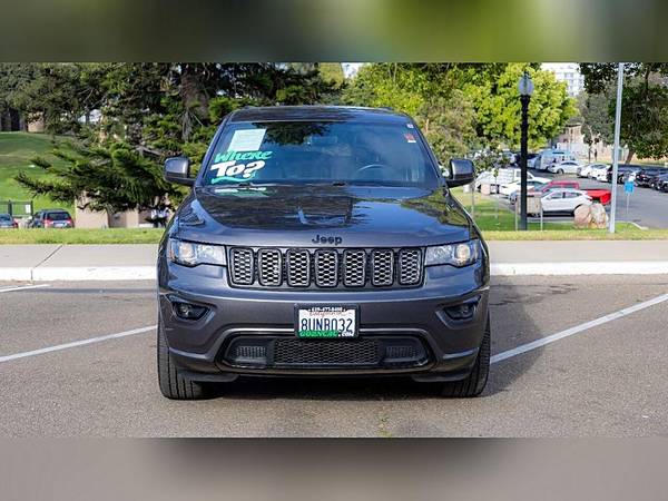 2019 Jeep Grand Cherokee Altitude 4x4 4dr SUV - $25995.0063470061650049121