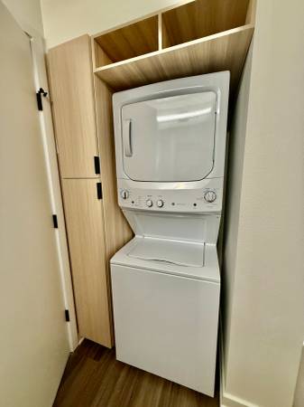 $1,383 / 478ft2 - Modern Studio Living in Downtown Colorado Springs – Unit 329 (Downtown ~ Fort Carson ~ Cheyenne Hills ~ Broadmoor)63687049752961123